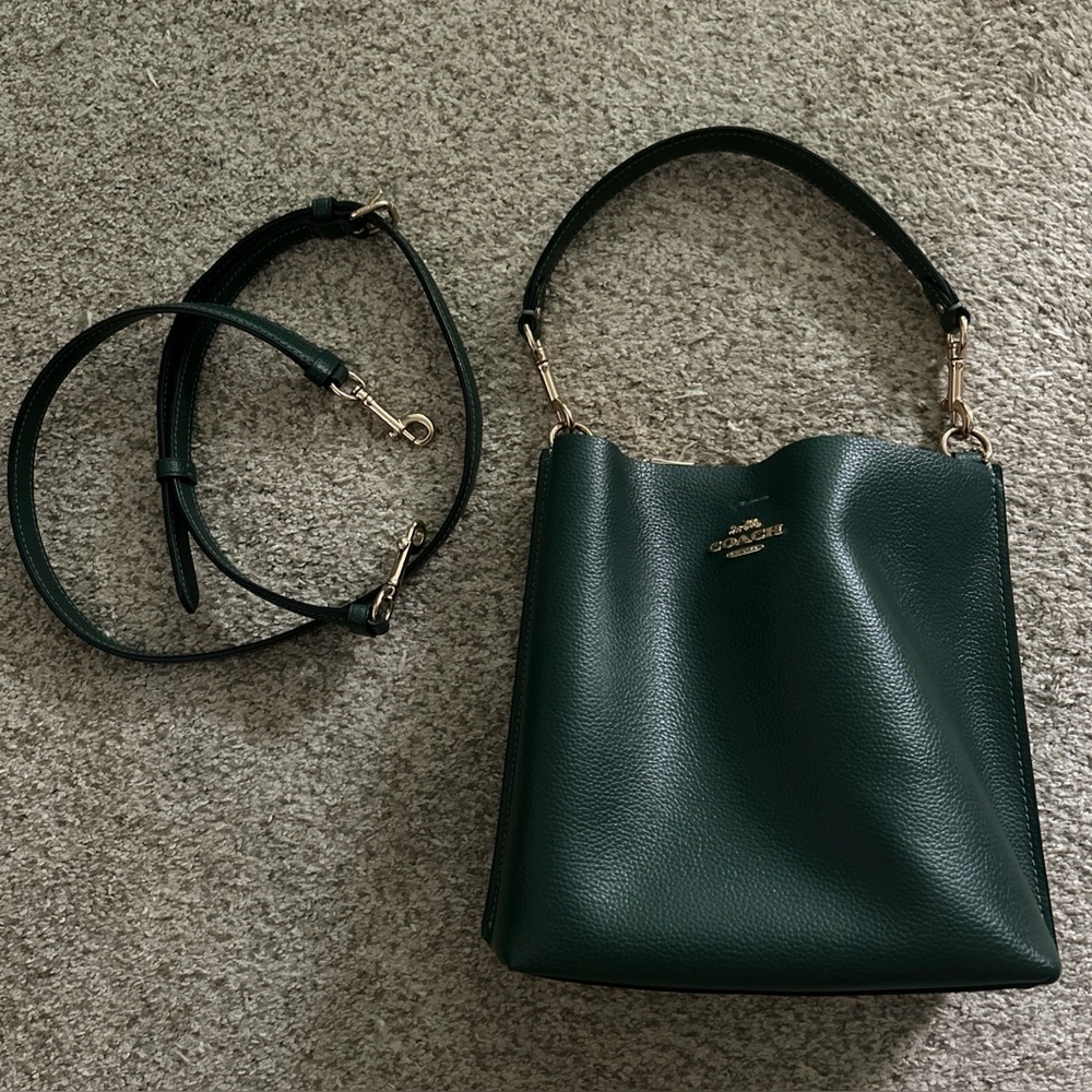 COACH Mollie Bucket Crossbody Bag